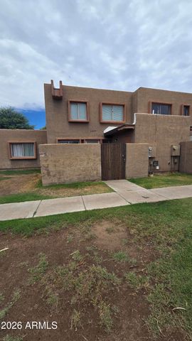 1447 N 53RD Drive, Phoenix, AZ 85043