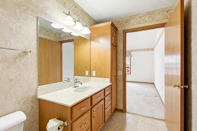 705 Malvern Hill Drive, Madison, WI 53718