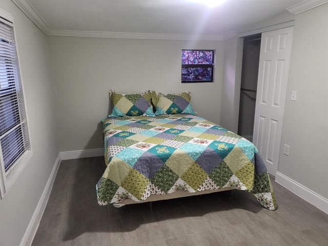 927 S Palmway, Lake Worth Beach, FL 33460