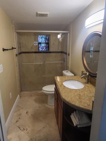 927 S Palmway, Lake Worth Beach, FL 33460
