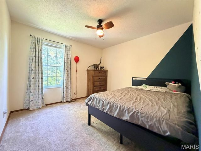 1242 Illini Drive, O'fallon, IL 62269