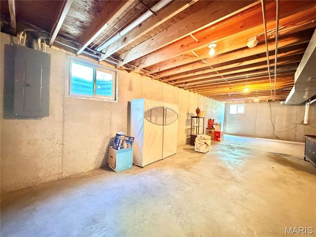 1242 Illini Drive, O'fallon, IL 62269