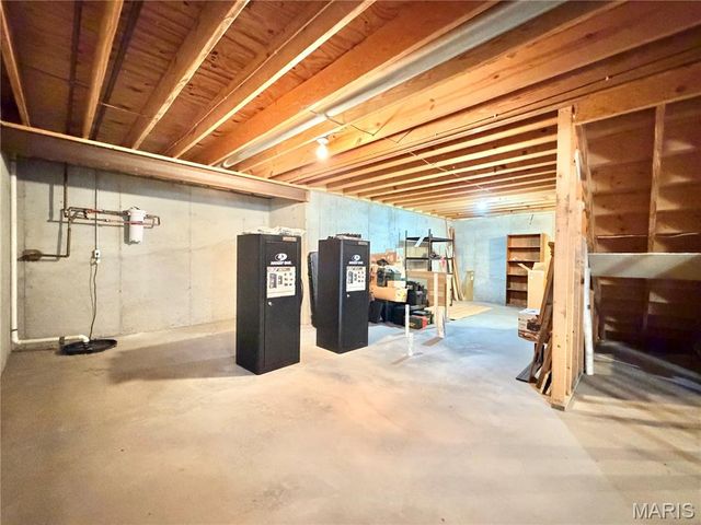 1242 Illini Drive, O'fallon, IL 62269