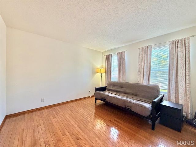 1242 Illini Drive, O'fallon, IL 62269