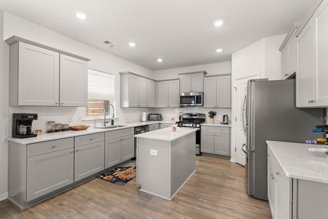 205 Gumdrop, Summerville, SC 29485