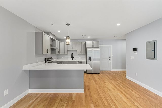 585 Washington St model 1, Quincy, MA 02169