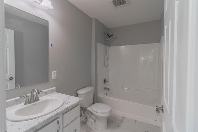 212 LEONARD STREET, Stevens Point, WI 54482