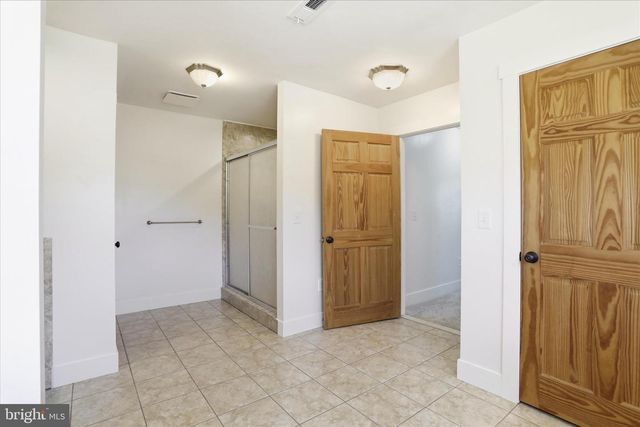 604 LOCKSA RD, Romney, WV 26757
