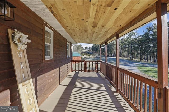 604 LOCKSA RD, Romney, WV 26757