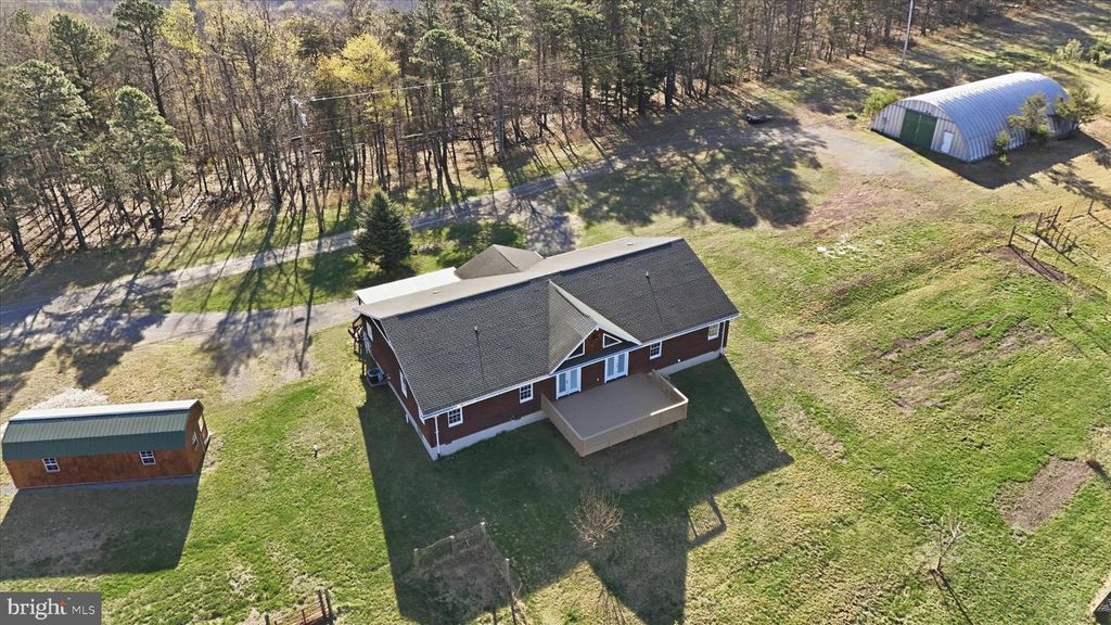 604 LOCKSA RD, Romney, WV 26757