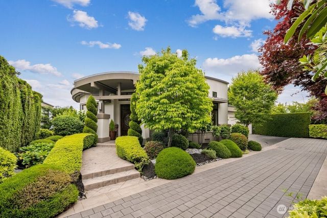 7619 115th Place NE, Kirkland, WA 98033