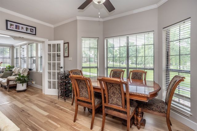 205 Kiowa Drive E, Gainesville, TX 76240