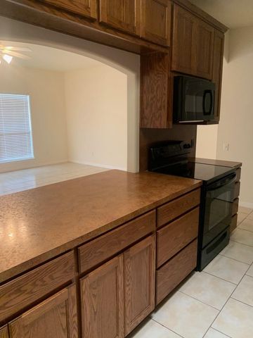 21102 Santa Ana CV A, Lago Vista, TX 78645