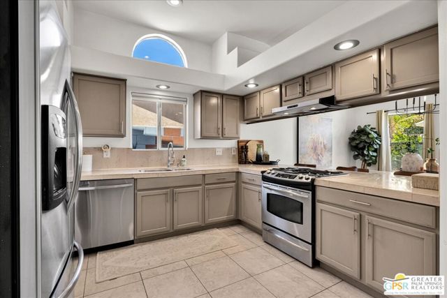 30376 Avenida Juarez, Cathedral City, CA 92234