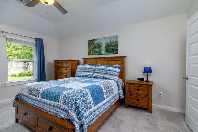 4910 Bottlebrush Drive, Pearland, TX 77584