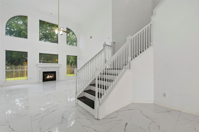 12415 Maily Meadowlane, Sugar Land, TX 77478
