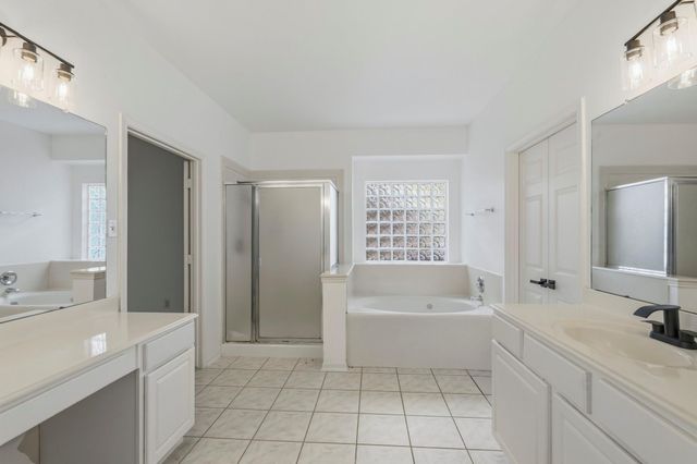 12415 Maily Meadowlane, Sugar Land, TX 77478