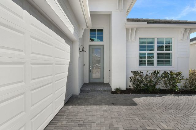 8515 SW Cantante Way, Port St. Lucie, Port St Lucie, FL 34987