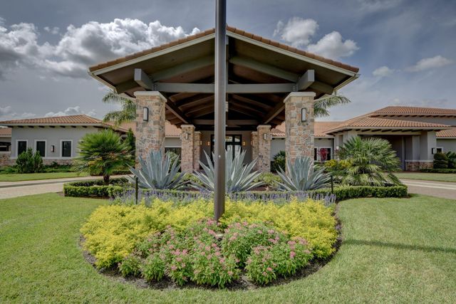 8515 SW Cantante Way, Port St. Lucie, Port St Lucie, FL 34987