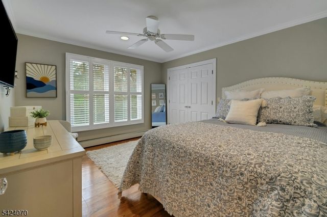 6 Yorke Rd, Mountain Lakes Boro, NJ 07046