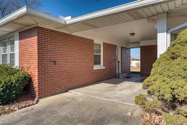 821 E LINCOLN Avenue, Mount Vernon, IN 47620