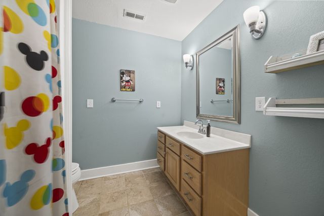 123 Brewer Dr, Waynesboro, TN 38485