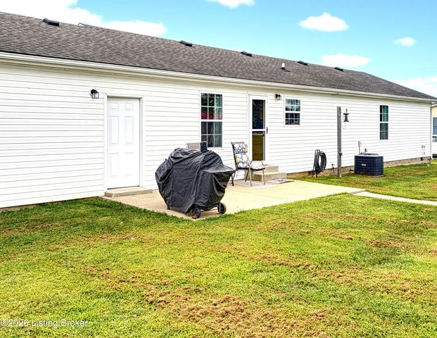 178 Casablanca Ct, Cecilia, KY 42724