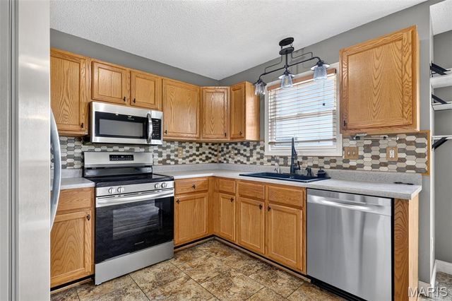 4057 Jessica Drive, Wentzville, MO 63385