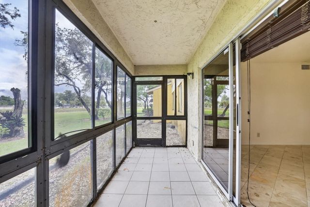 3041 N Oakland Forest Drive 103, Oakland Park, FL 33309