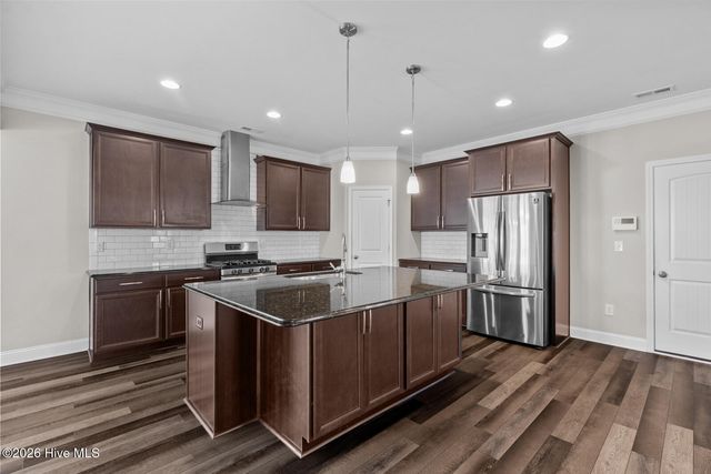 137 Evergreen Forest Drive, Sneads Ferry, NC 28460
