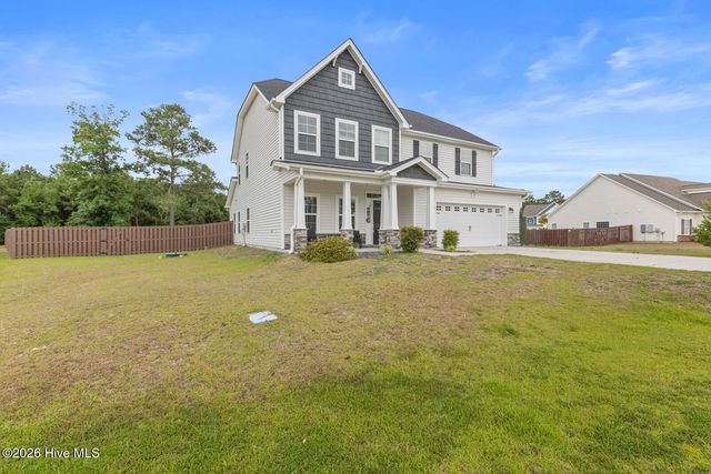137 Evergreen Forest Drive, Sneads Ferry, NC 28460