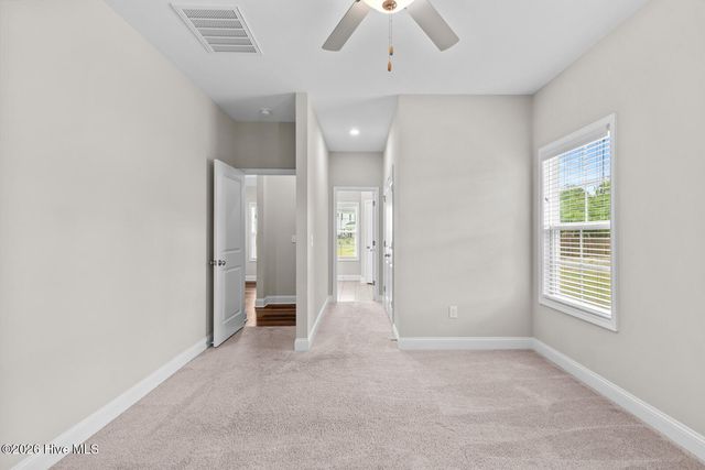 137 Evergreen Forest Drive, Sneads Ferry, NC 28460