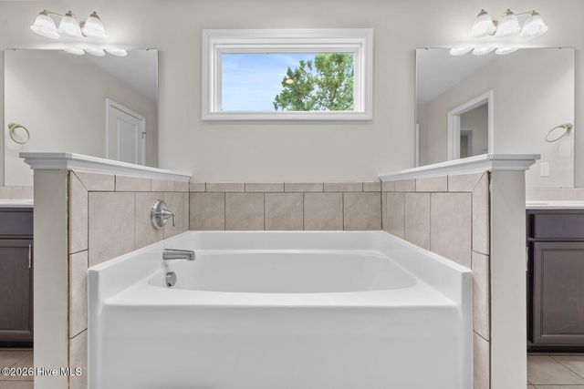 137 Evergreen Forest Drive, Sneads Ferry, NC 28460