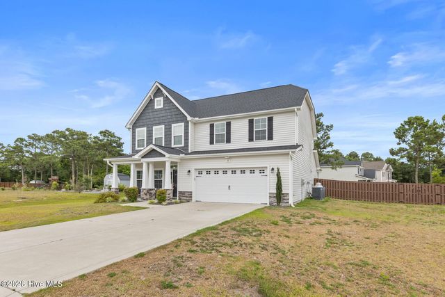 137 Evergreen Forest Drive, Sneads Ferry, NC 28460