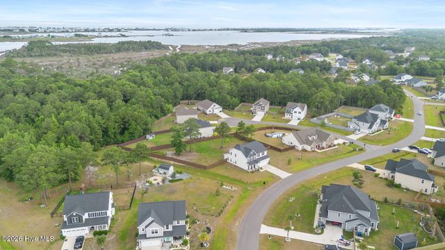 137 Evergreen Forest Drive, Sneads Ferry, NC 28460