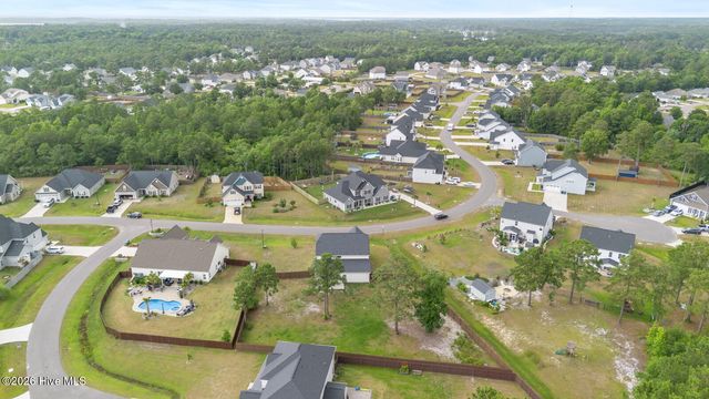 137 Evergreen Forest Drive, Sneads Ferry, NC 28460