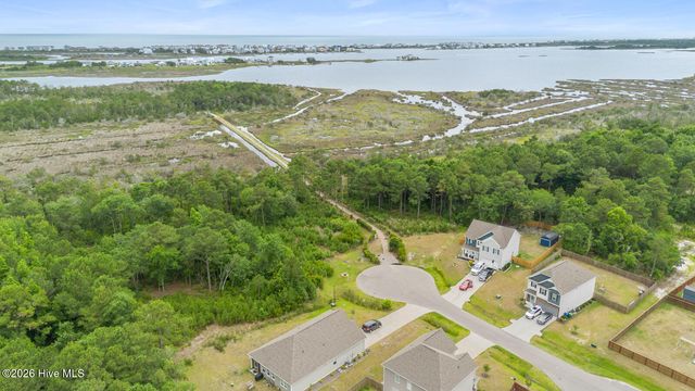 137 Evergreen Forest Drive, Sneads Ferry, NC 28460
