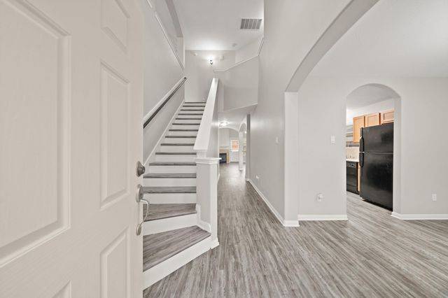 4035 E Teal Estates Circle, Fresno, TX 77545