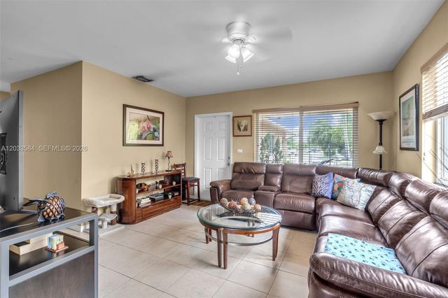 247 NW 51st Ave, Miami, FL 33126