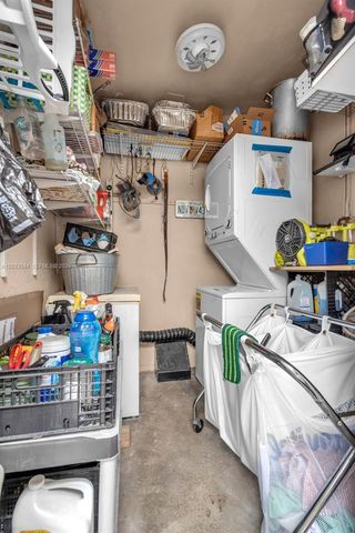 247 NW 51st Ave, Miami, FL 33126