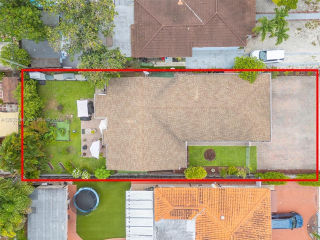 247 NW 51st Ave, Miami, FL 33126