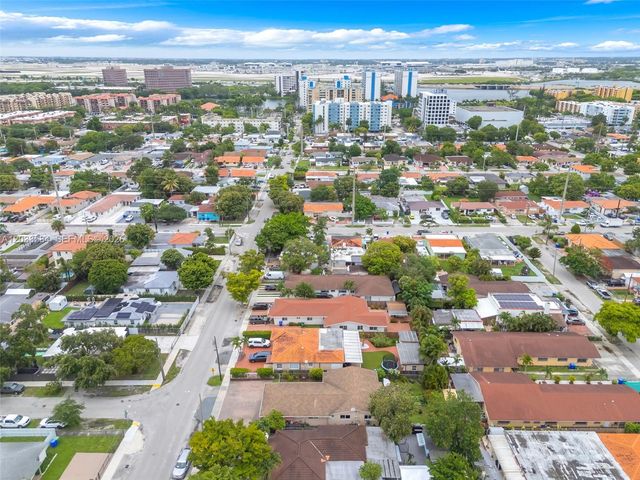 247 NW 51st Ave, Miami, FL 33126