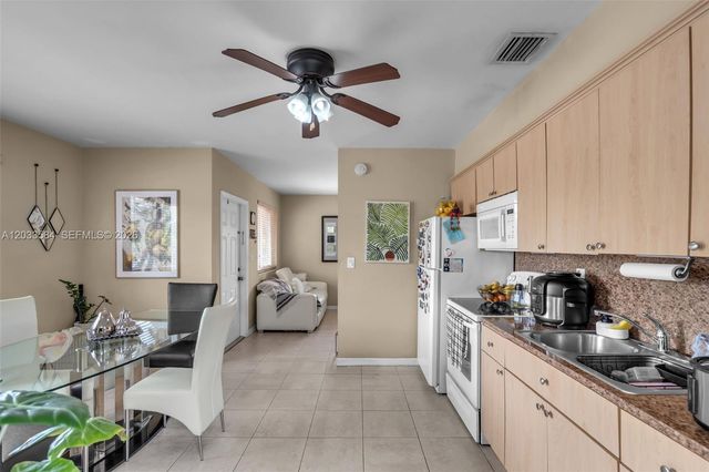 247 NW 51st Ave, Miami, FL 33126