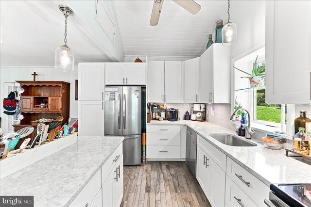 5117 PONTIAC RD, Drexel Hill, PA 19026