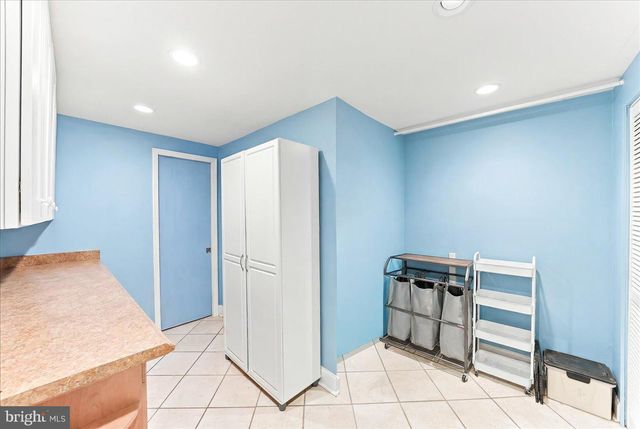 5117 PONTIAC RD, Drexel Hill, PA 19026