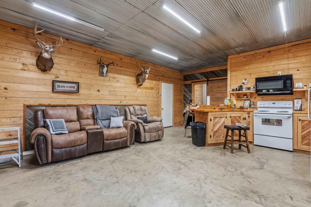 43 Tracelwood Drive, Arkadelphia, AR 71923