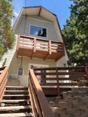 30975 Knob Hill Circle, Running Springs, CA 92382