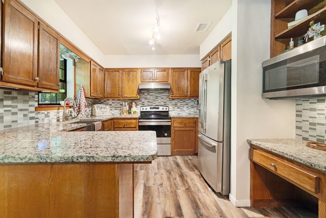 544 Turtle Creek, Reno, TX 75462