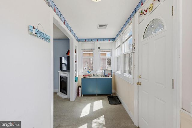 313 W JUNIPER AVE, Wildwood, NJ 08260