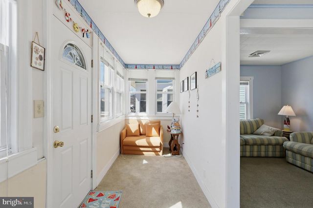 313 W JUNIPER AVE, Wildwood, NJ 08260